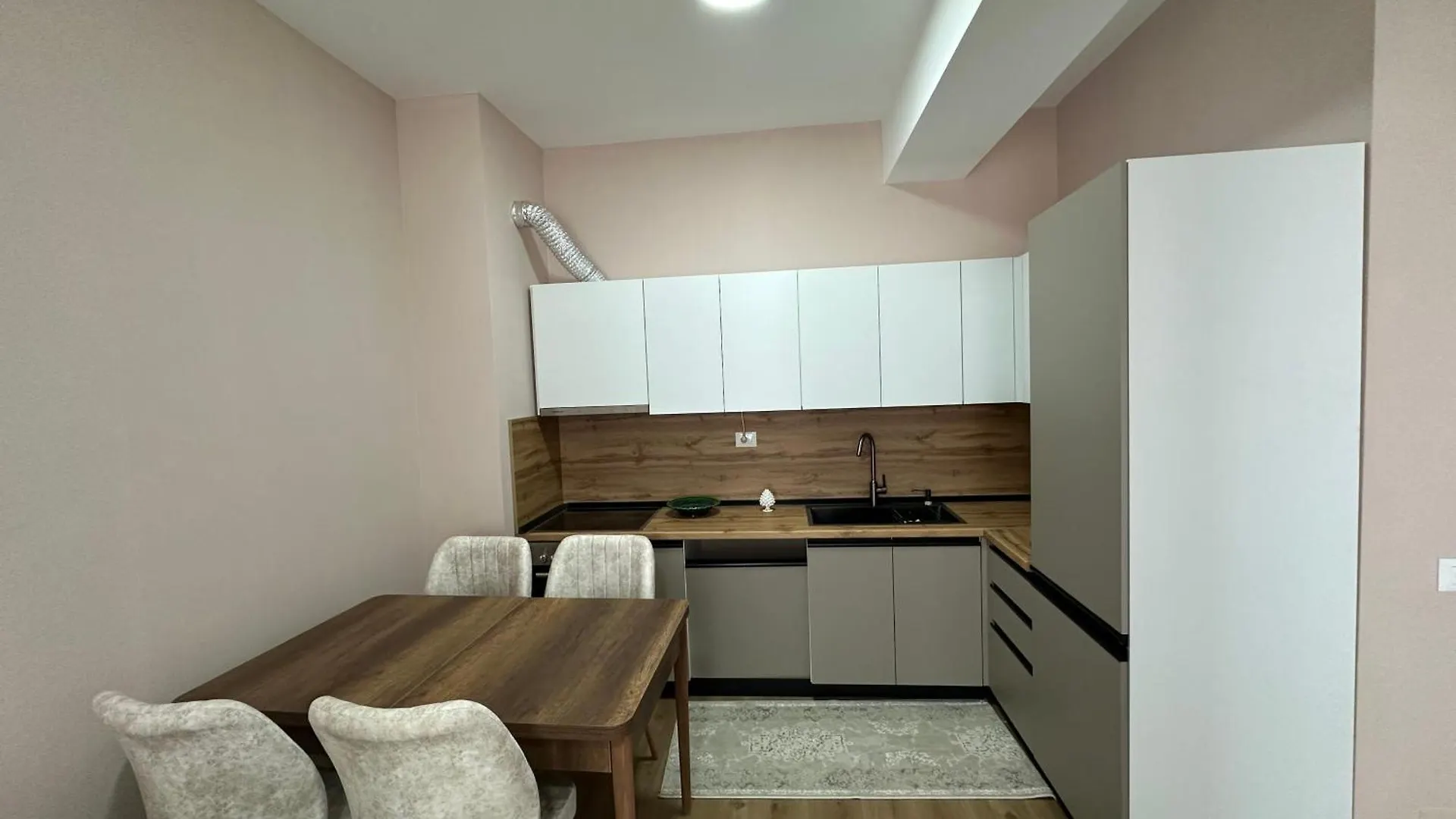 Rebus Apartment Tirana